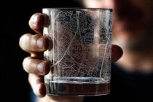 Load image into Gallery viewer, Austin City Map Glass (Set of 2)