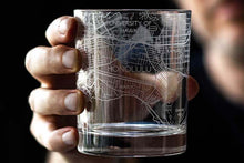 Load image into Gallery viewer, Honolulu City Map Glass (Set of 2)