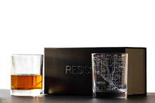 Load image into Gallery viewer, Seattle City Map Glass (Set of 2)